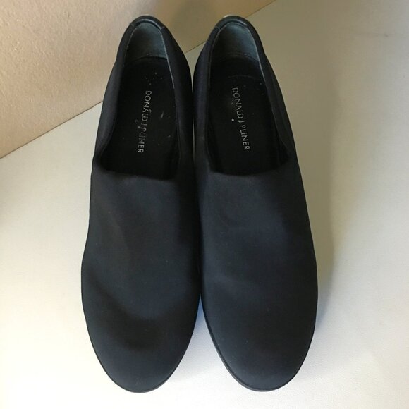 ๐๐ข๐ก๐๐๐ ๐. ๐ฃ๐๐๐ก๐๐ฅ โฆ๏ธ "Maddy" Black Crepe Wedge Comfort Shoe - Picture 5 of 15